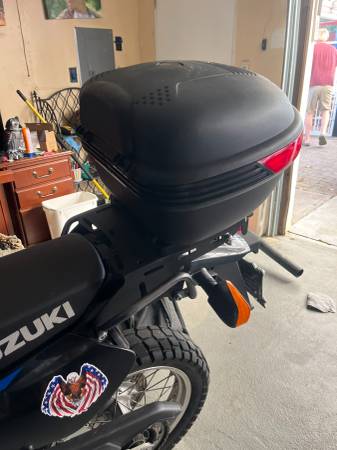 2017 Suzuki, Import USA — Foto 5 z 7