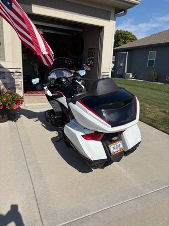 2024 Honda, Import USA — Foto 5 z 5