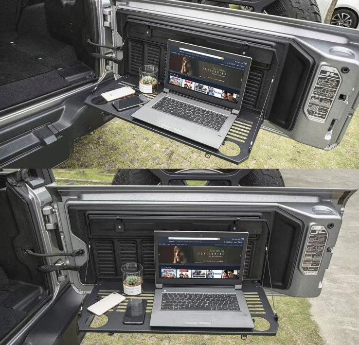 Stolik aluminiowy na dveře Jeep Wrangler JL, Auf Lager in der EU — Foto 1 Stolik aluminiowy na dveře Jeep Wrangler JL, Auf Lager in der EU — Foto 1
