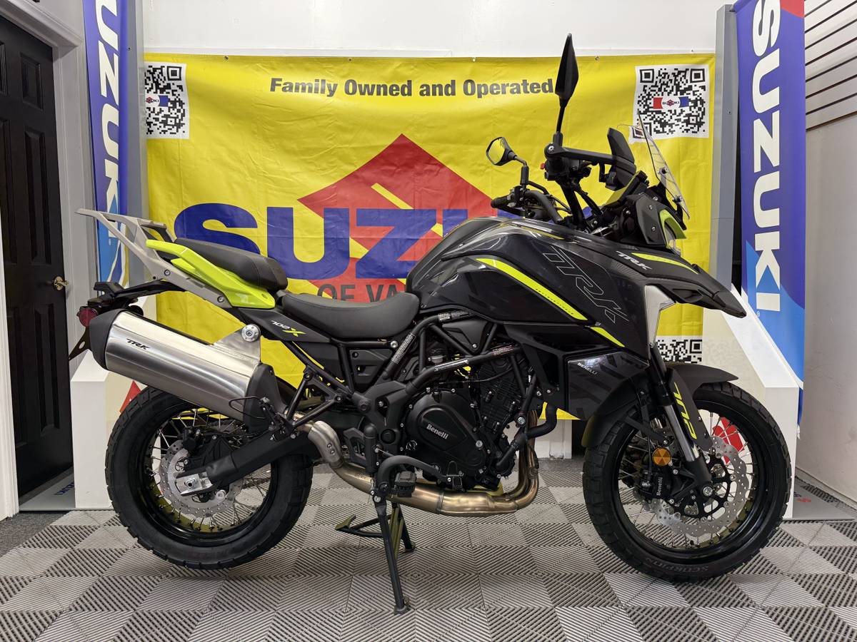 2025 Suzuki, Import USA — Foto 1