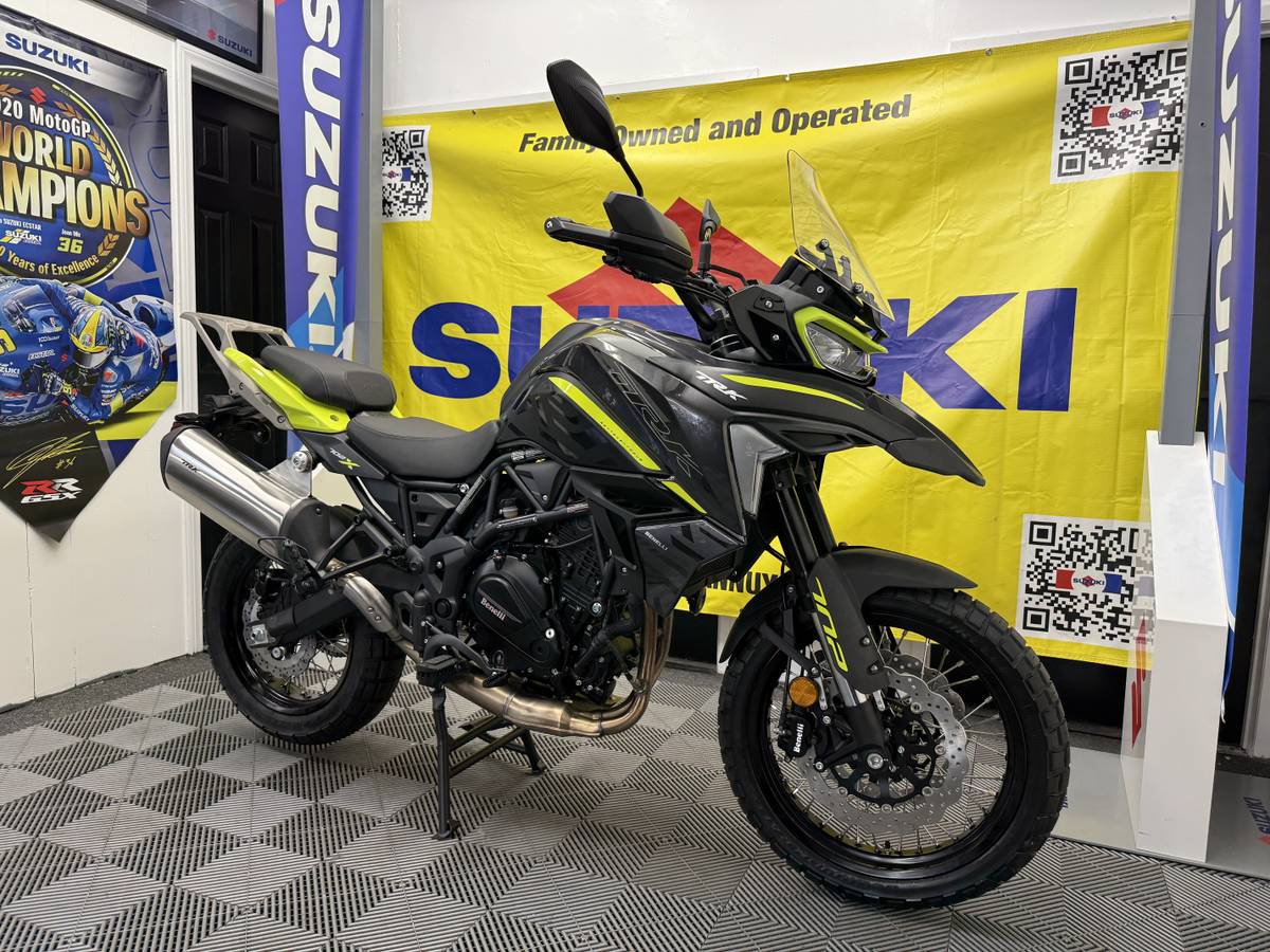 2025 Suzuki, Import USA — Foto 3 z 12