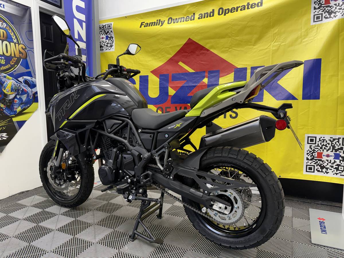 2025 Suzuki, Import USA — Foto 6 z 12