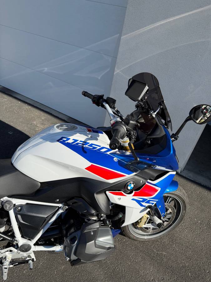 2023 BMW, Import USA — Foto 2 z 12