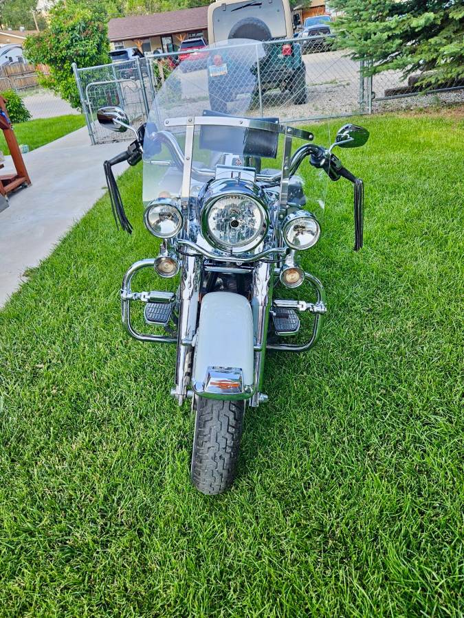 2005 Harley-Davidson, Import USA — Foto 4 z 5