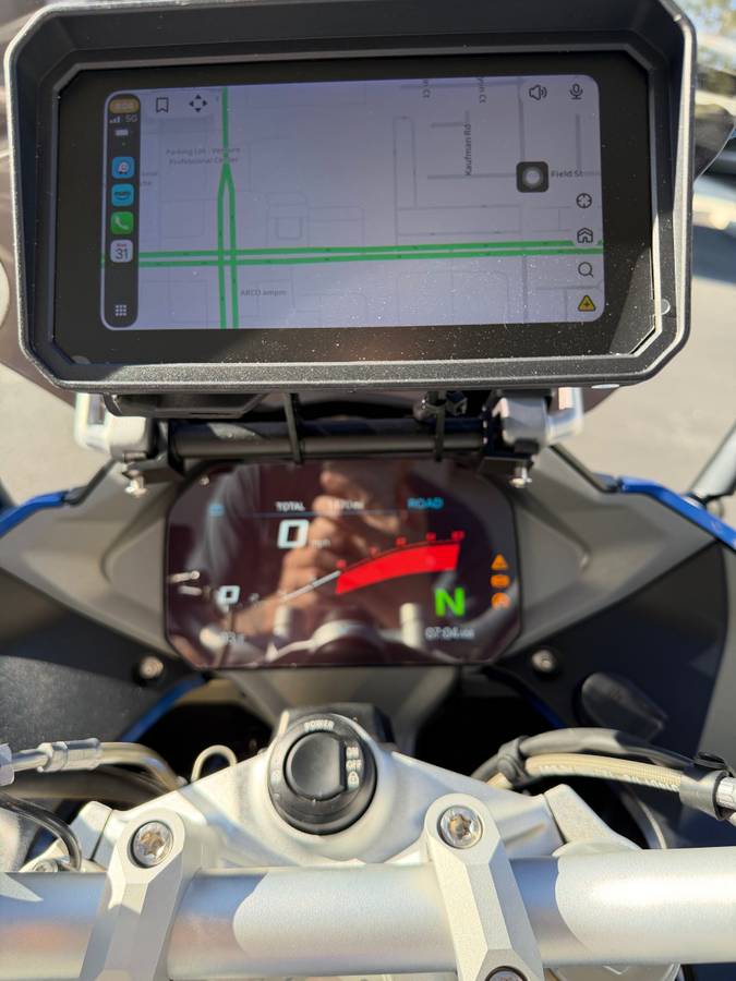 2023 BMW, Import USA — Foto 8 z 12