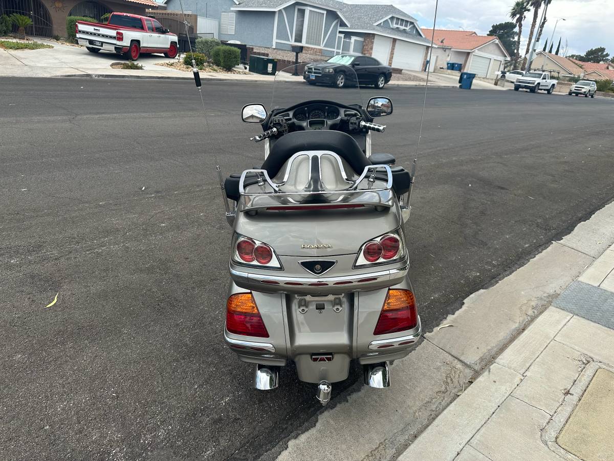 Honda, Import USA — Foto 4 z 4