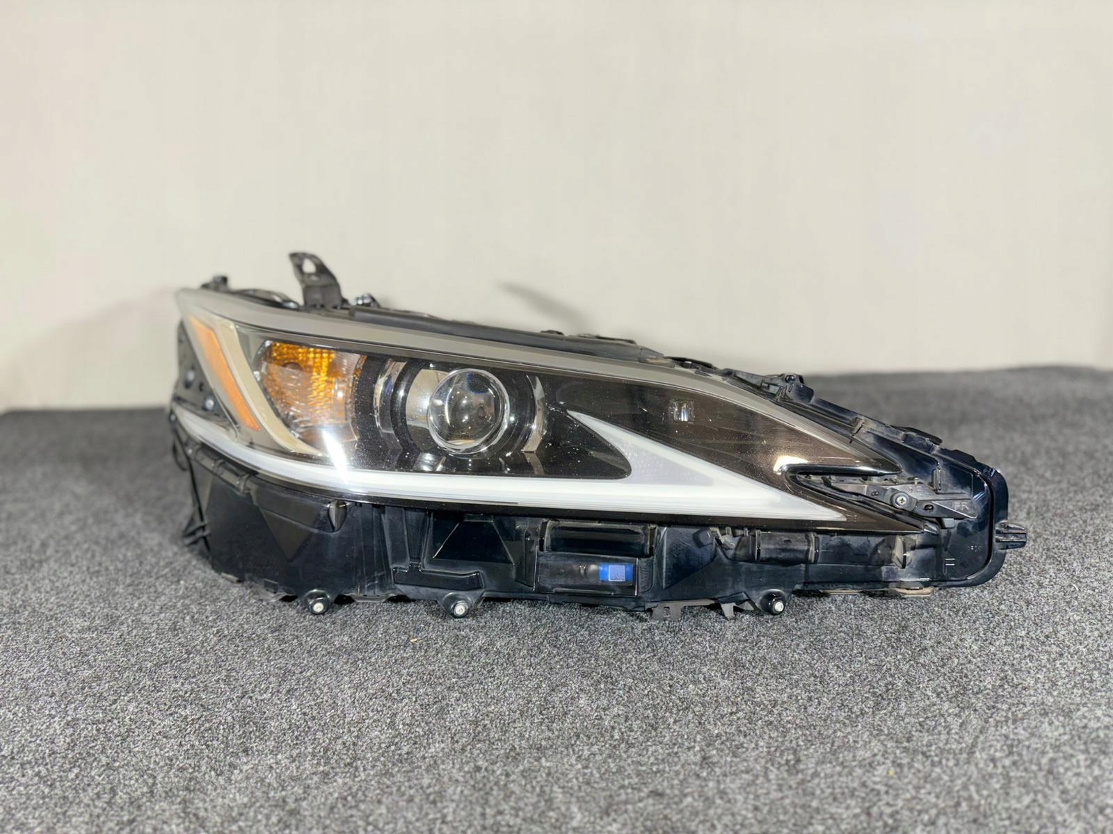 Lexus Es Vii 7 Es 300 Es 350h světlomet FULL LED pravá Kpl Eu ideální L84, Auf Lager in der EU — Foto 1