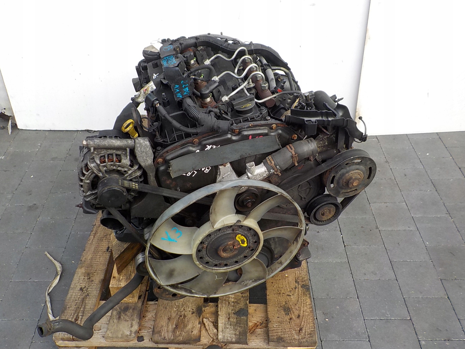 Ford Transit 13r 2,2 Tdci 101km motor Drra kompletní, Auf Lager in der EU — Foto 1