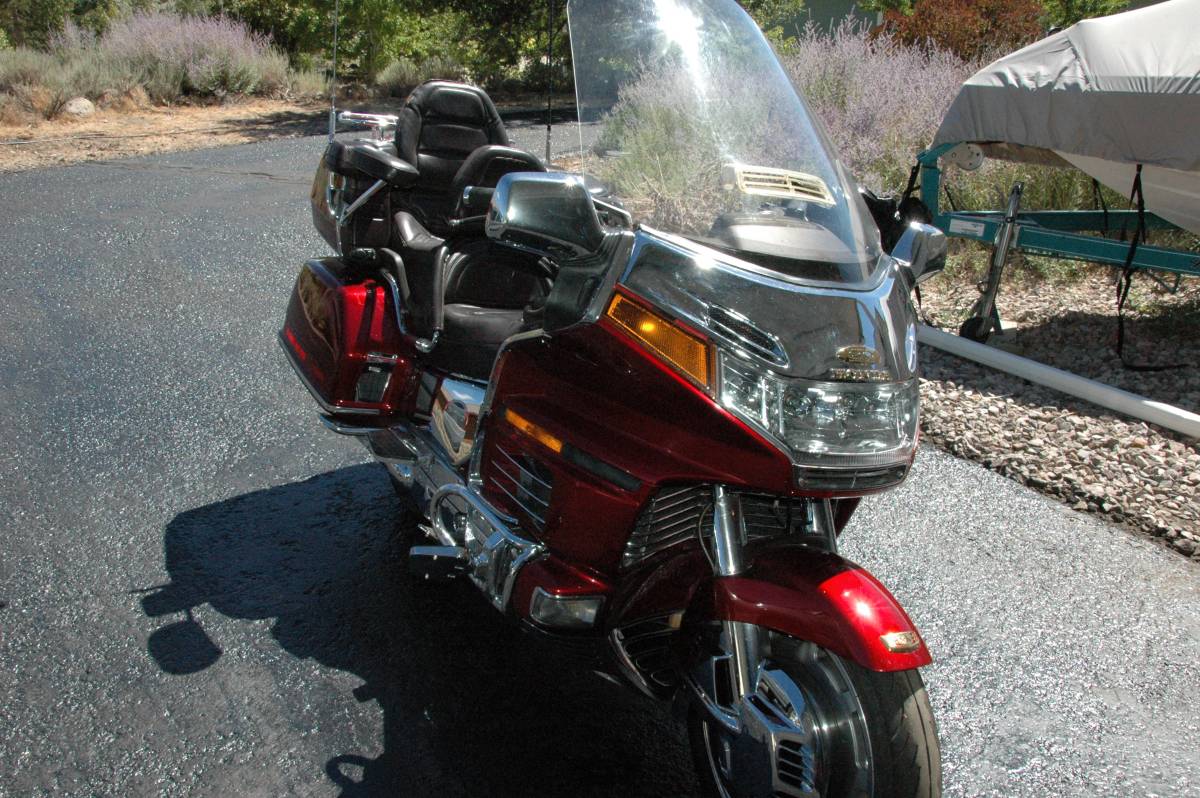 1995 Honda, Import USA — Foto 2 z 9