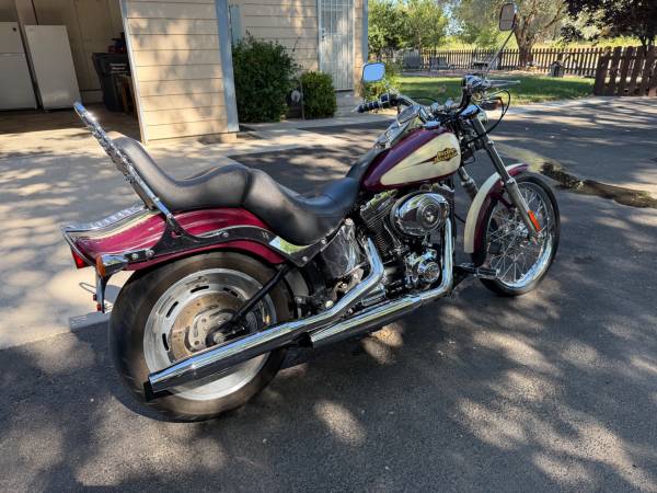 Harley-Davidson, Import USA — Foto 1