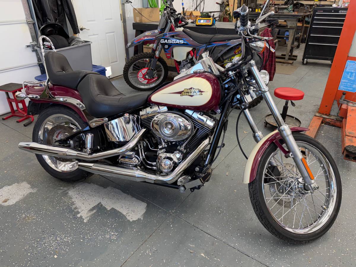 Harley-Davidson, Import USA — Foto 4 z 12