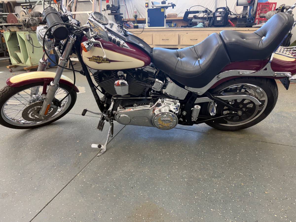 Harley-Davidson, Import USA — Foto 5 z 12