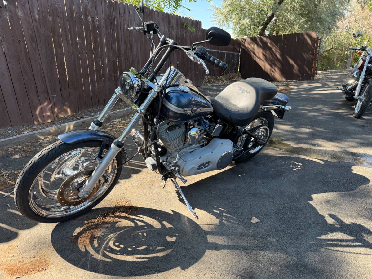 Harley-Davidson, Import USA — Foto 9 z 12