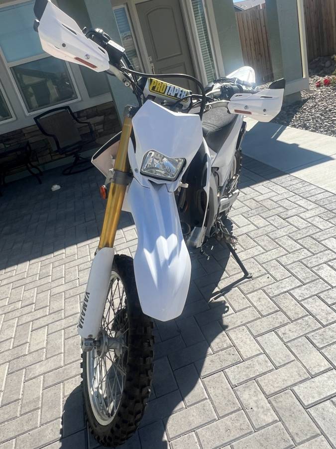 2016 Yamaha, Import USA — Foto 3 z 4
