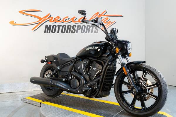 2025 Indian, Import USA — Foto 6 z 12