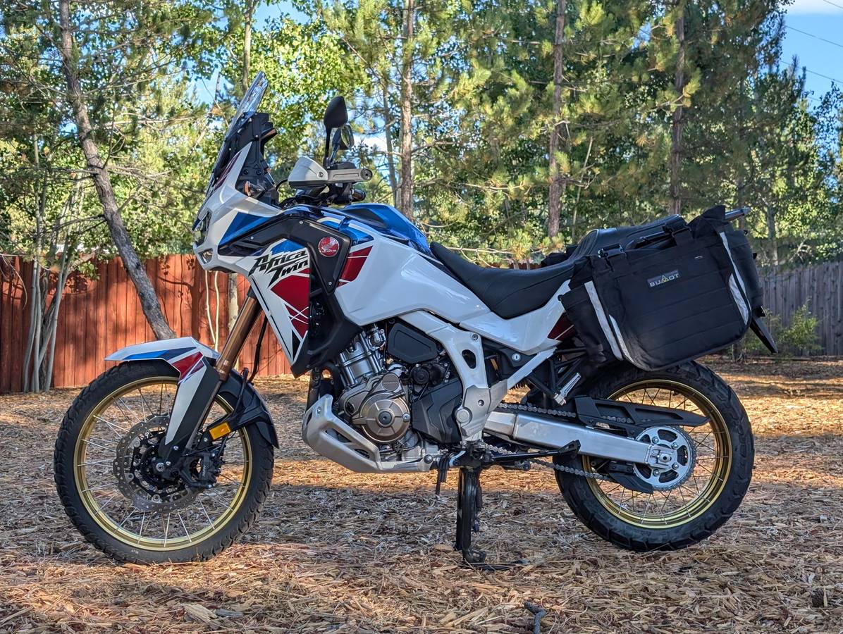 2022 Honda, Import USA — Foto 2 z 12