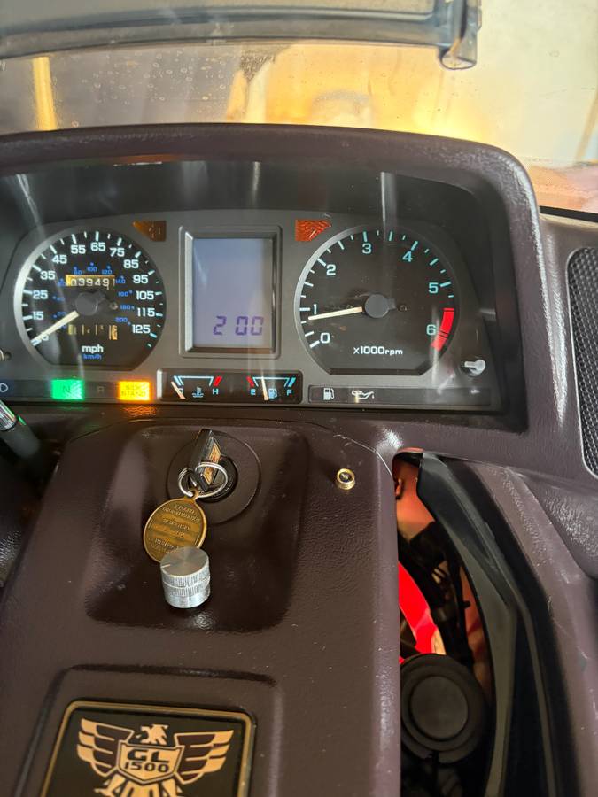 1989 Honda, Import USA — Foto 4 z 10