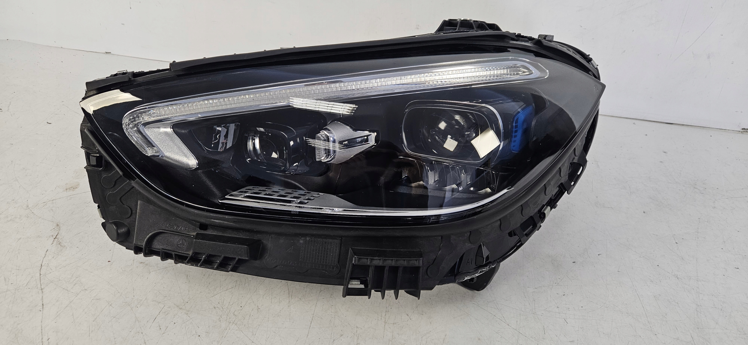světlomet levá kompletní Mercedes C-třída 206 Digital Light, Auf Lager in der EU — Foto 1 z 9 světlomet levá kompletní Mercedes C-třída 206 Digital Light, Auf Lager in der EU — Foto 1 z 9