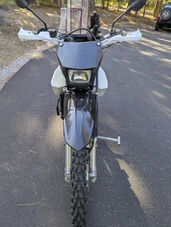 2008 Suzuki, Import USA — Foto 4 z 12