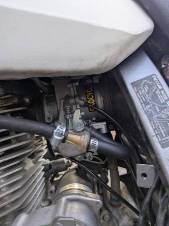 2008 Suzuki, Import USA — Foto 8 z 12