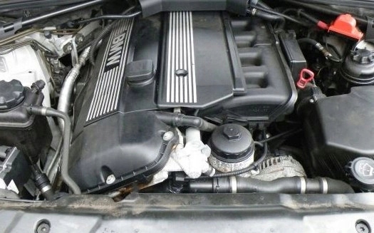 kompletní motor BMW E90 E91 E60 E61 2.5i M54B25 05r, Auf Lager in der EU — Foto 1