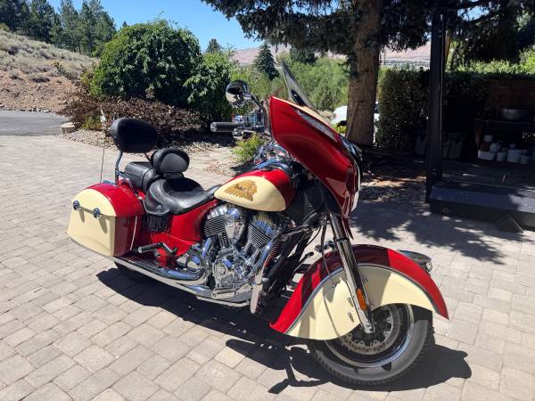 2015 Indian, Import USA — Foto 3 z 6