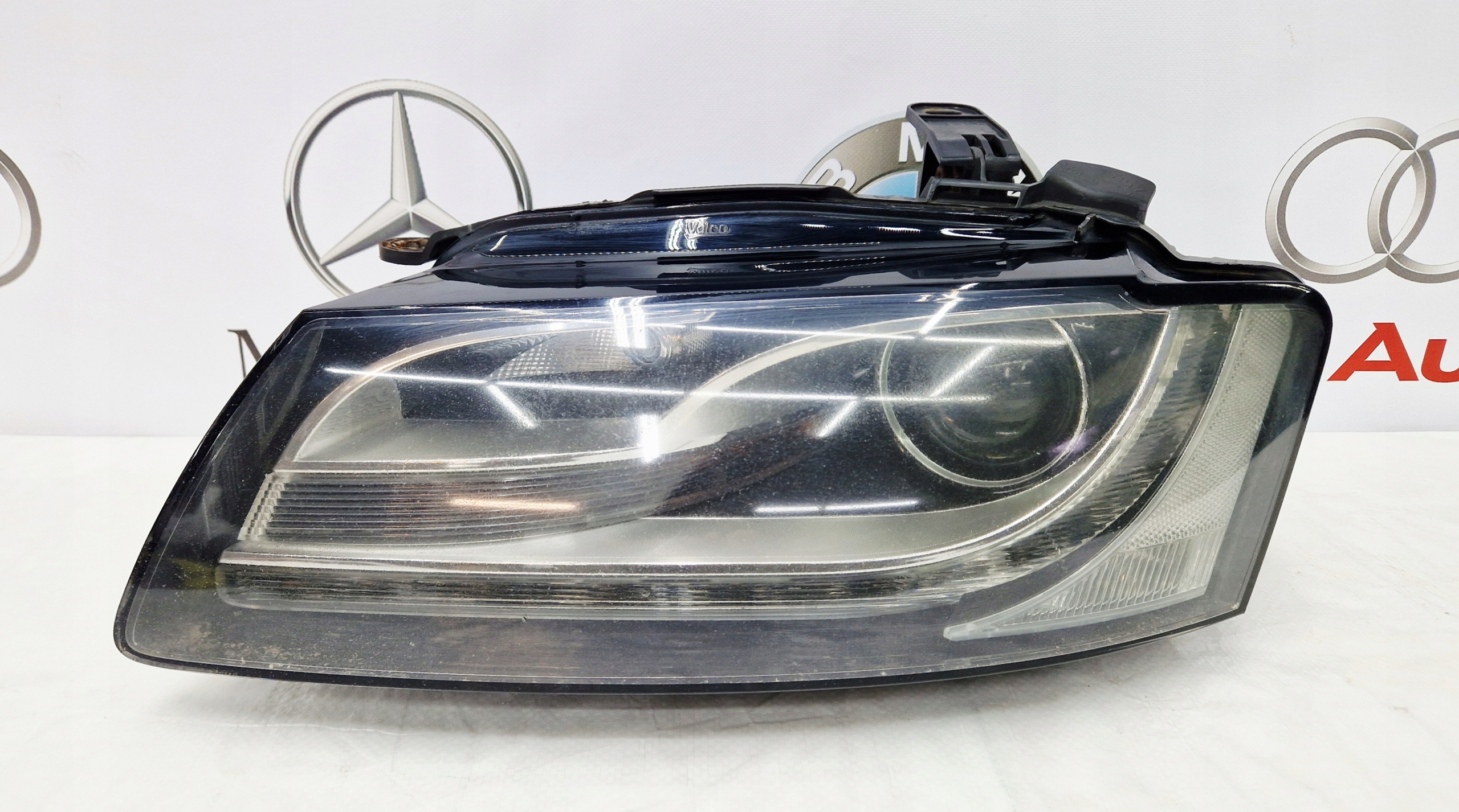 Audi A5 originál světlomet levá Bi-xenon LED kompletní OE 8t0941003m Uk, Auf Lager in der EU — Foto 1