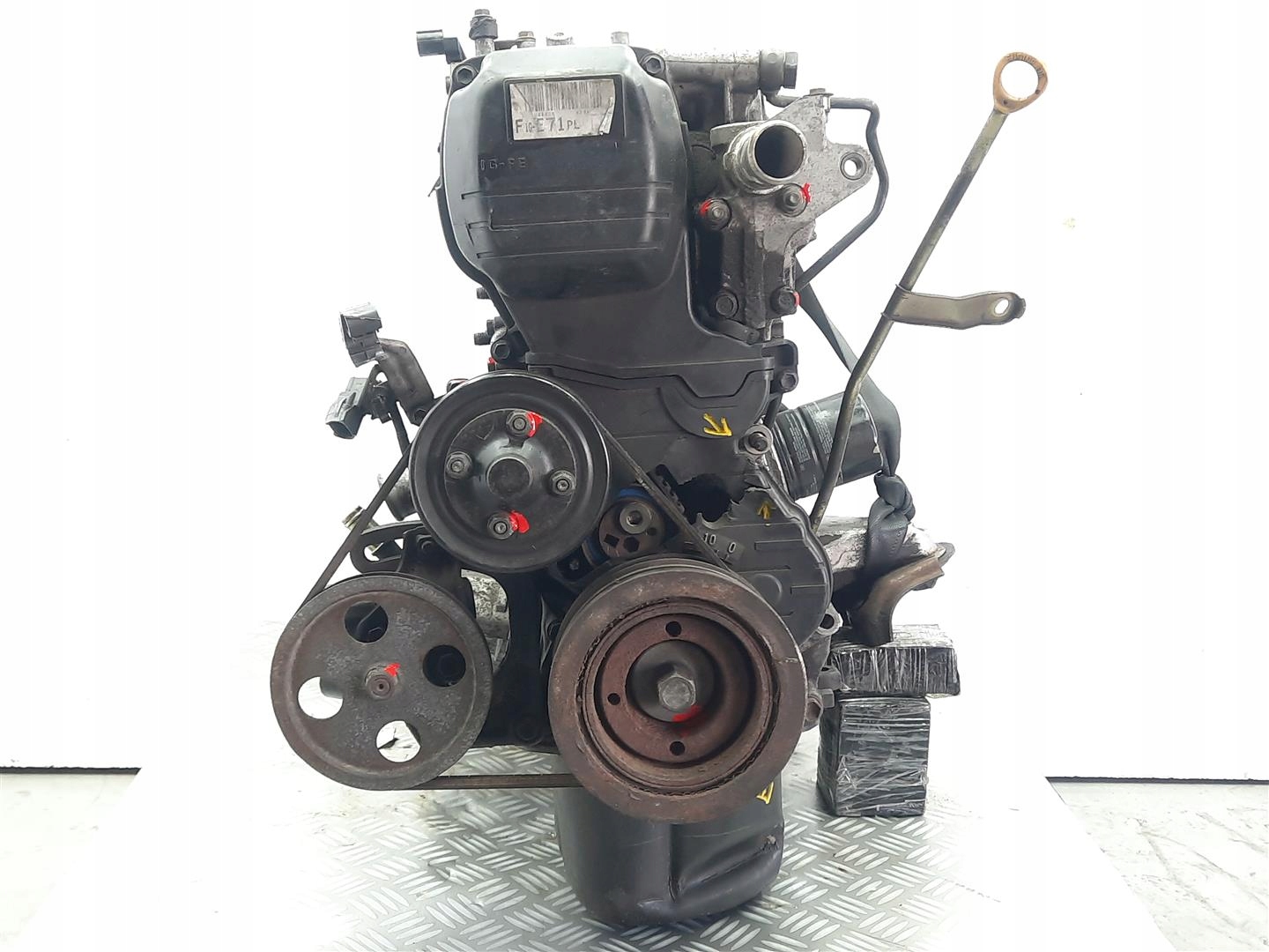 motor sloupek benzyna Lexus IS 200 I 2,0 155KM BENZYNA R6, Auf Lager in der EU — Foto 1