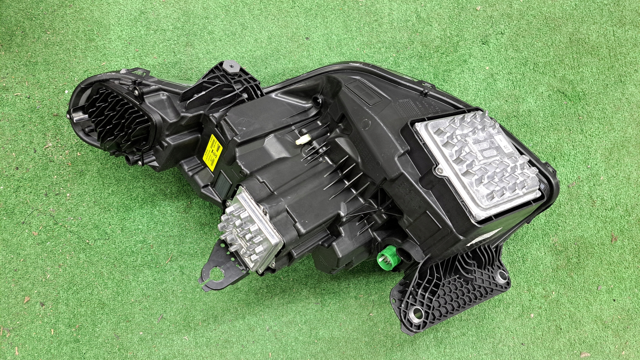 Ferrari Roma FULL LED přední světlomet Kpl, Auf Lager in der EU — Foto 4 z 5