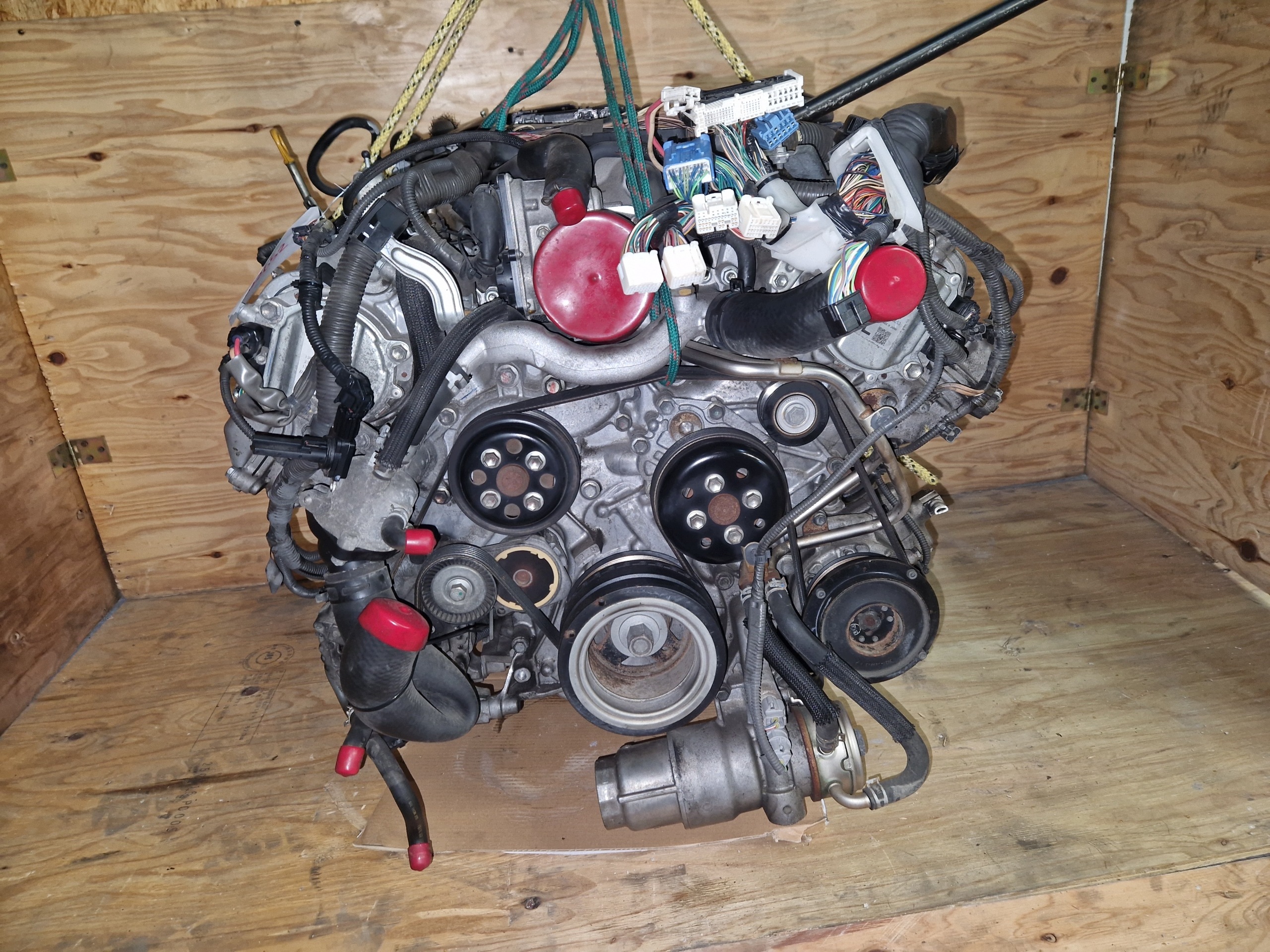 motor Lexus Isf Is-f 5.0 2ur-gse - kompletní - Montaz, Auf Lager in der EU — Foto 1