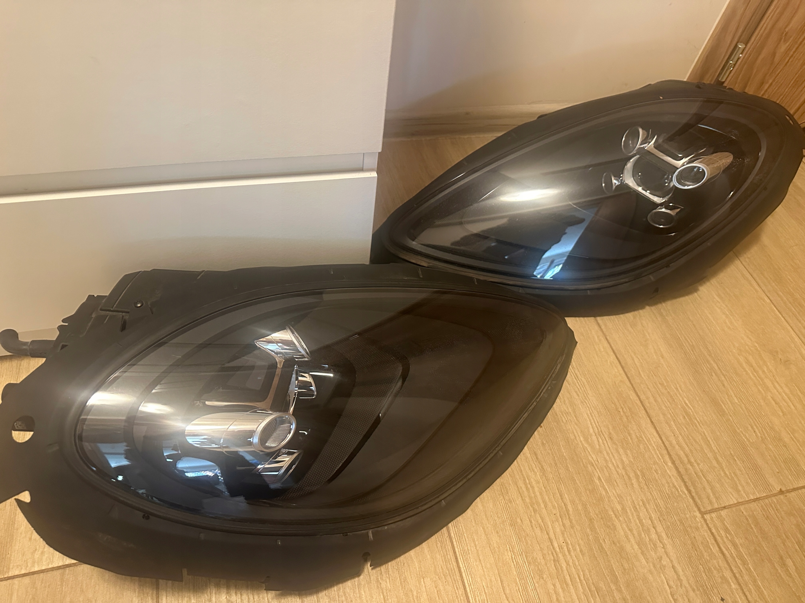 Porsche Macan 95b facelift světlomet komplet levý i pravý FULL LED Uszczelki, Auf Lager in der EU — Foto 1
