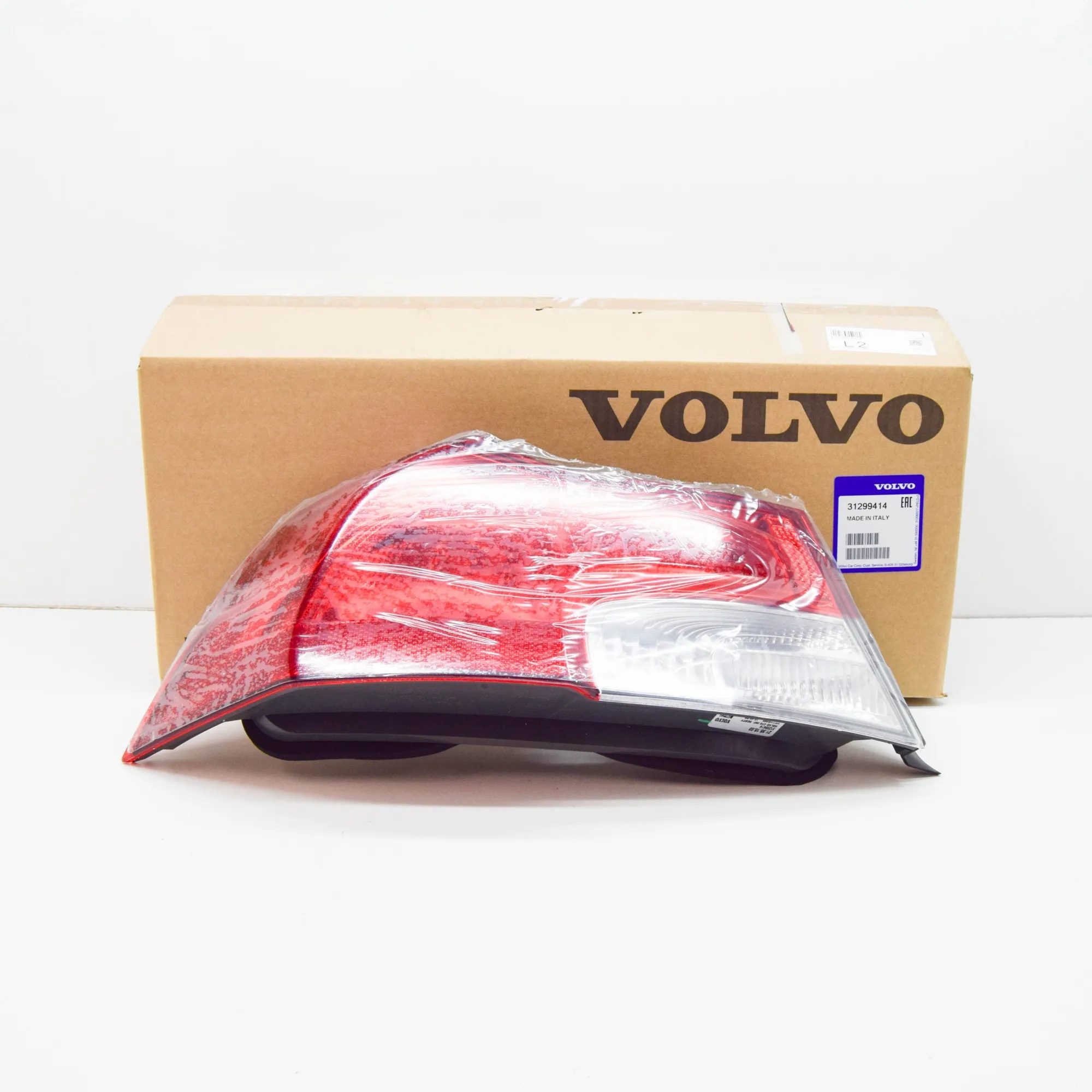 levý zadní světlomet VOLVO C70 II MK2 31299414, Auf Lager in der EU — Foto 1