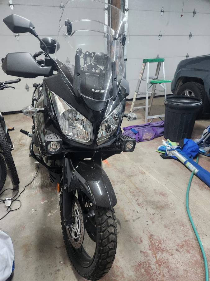 2012 Suzuki, Import USA — Foto 4 z 5