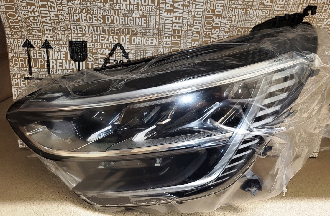 Renault Megane 4 Iv facelift přední světlomet levá FULL LED Pure Vision nová OE, Auf Lager in der EU — Foto 2 z 14