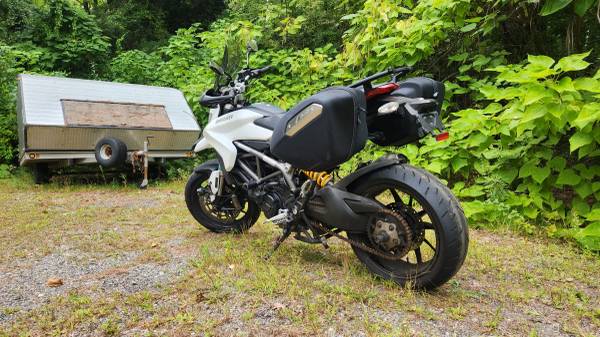 2013 Ducati, Import USA — Foto 3 z 5