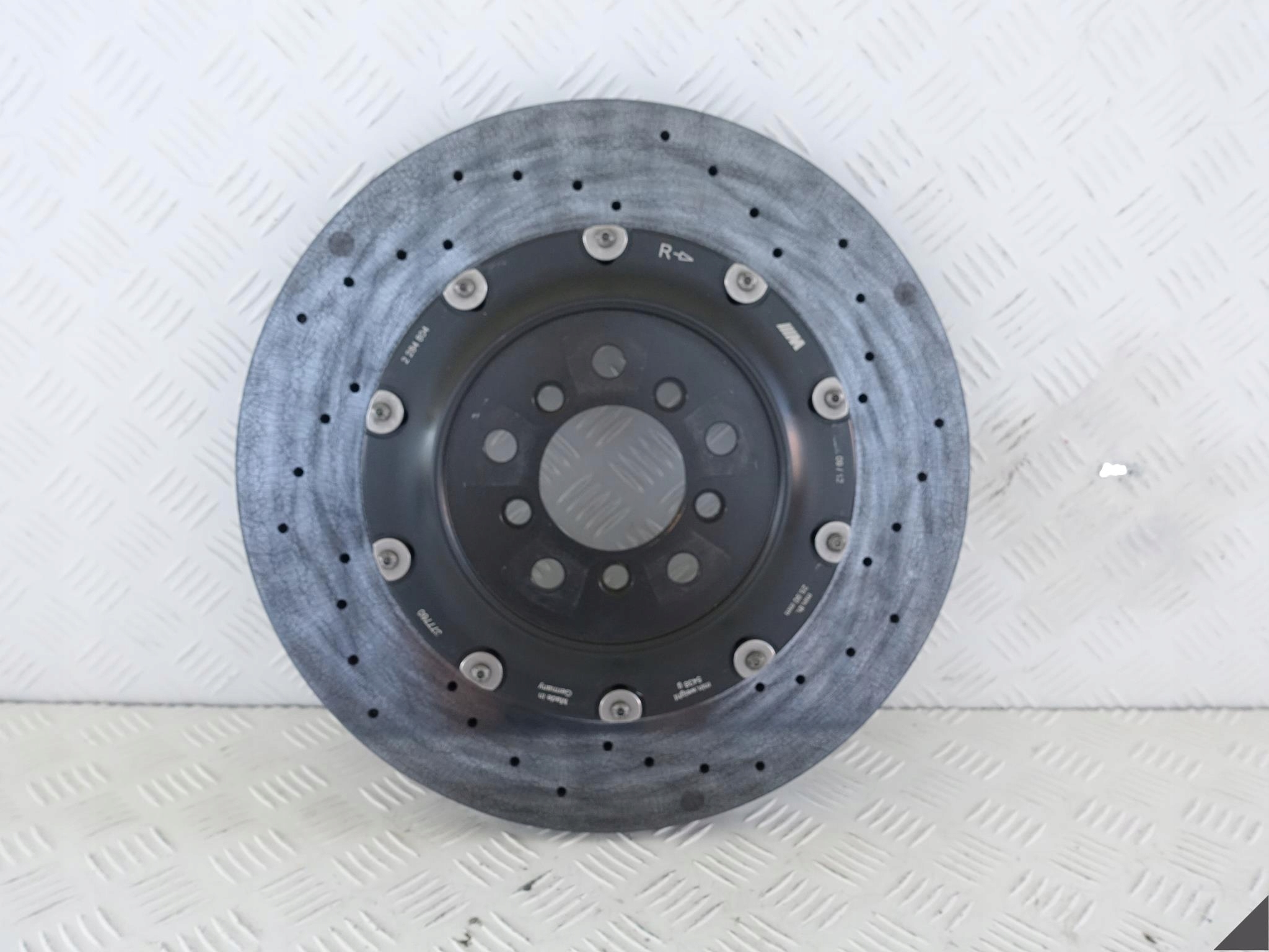 M5 F10 M6 F12 F13 Karbonowo-ceramiczna pravá zadní, Auf Lager in der EU — Foto 1