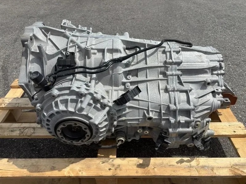 Porsche 911 992 Gts Hybrid Rwd Převodovka 8-převodovková Cdu00 0du300043d, Auf Lager in der EU — Foto 1