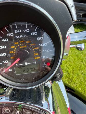 2007 Suzuki, Import USA — Foto 3 z 5