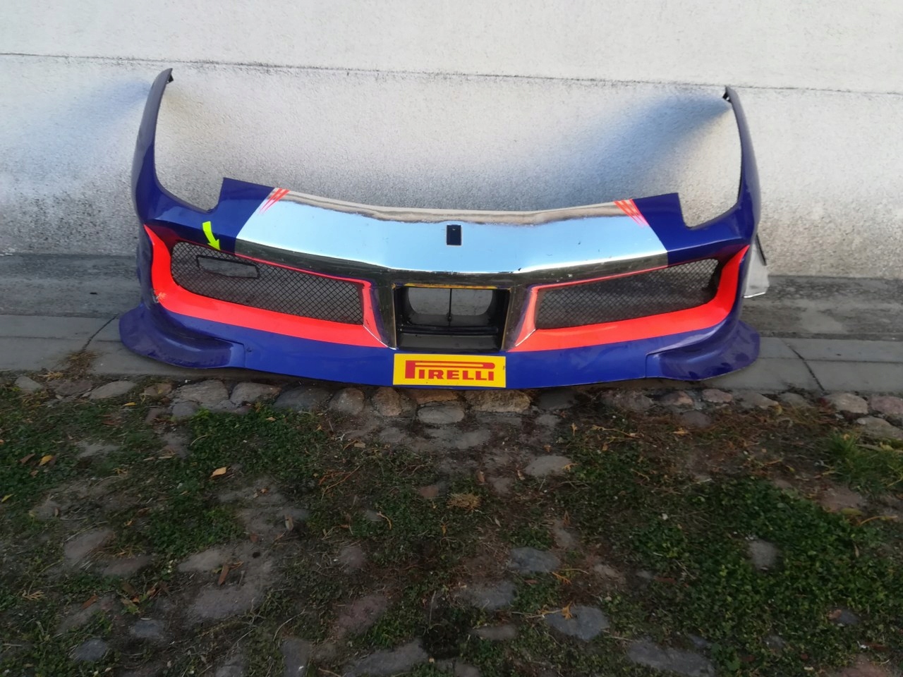 Ferrari 488 Challenge nárazník přední Carbon Oryg, Auf Lager in der EU — Foto 1