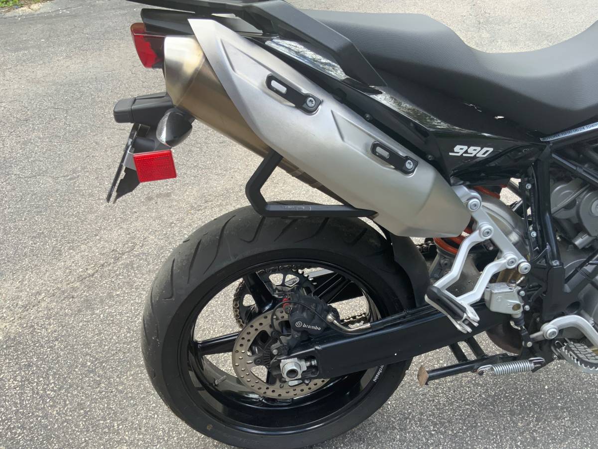 2011 KTM, Import USA — Foto 8 z 12