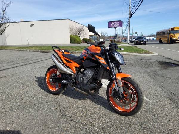 2022 KTM, Import USA — Foto 2 z 12