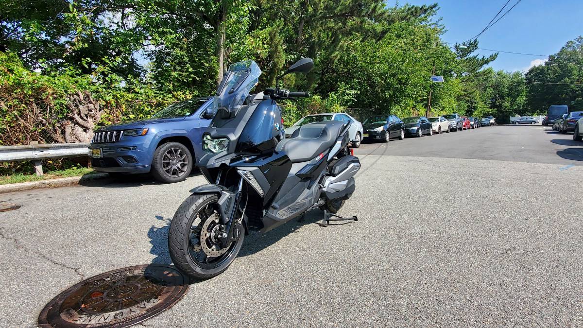 2019 BMW, Import USA — Foto 1