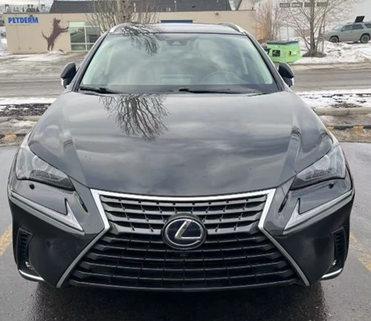 2021 Lexus Nx 300H, schwarz, 83.000 km, Import Kanada — Foto 2 z 5