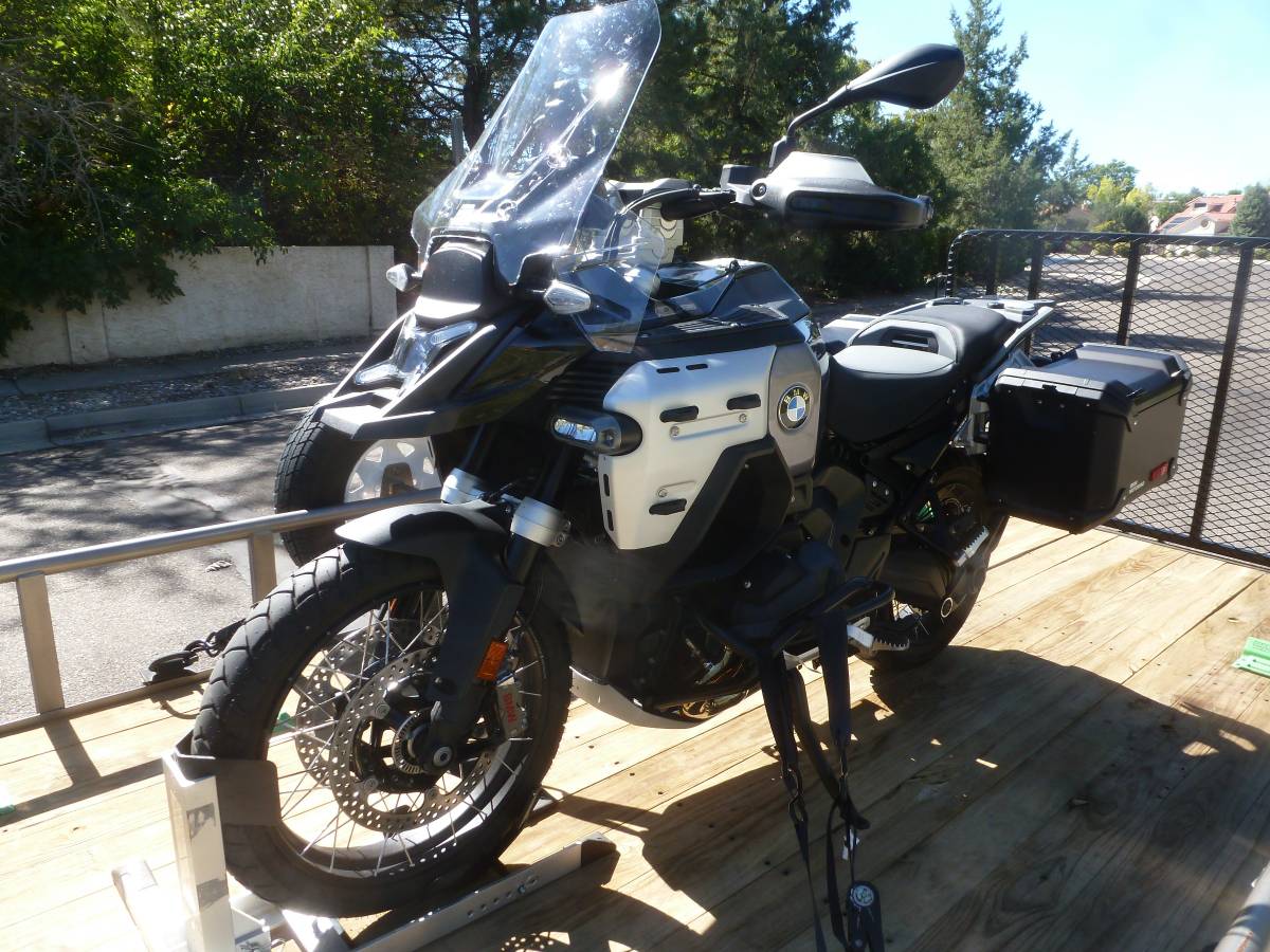 2026 BMW, Import USA — Foto 2 z 12