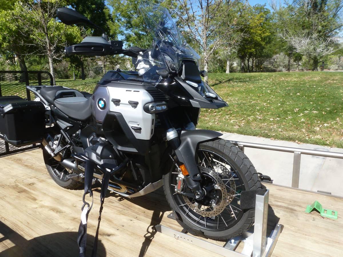 2026 BMW, Import USA — Foto 5 z 12