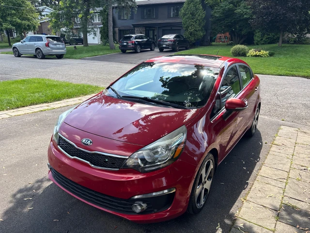 2016 Kia Rio SX, rot, 112.000 km, Import Kanada — Foto 1