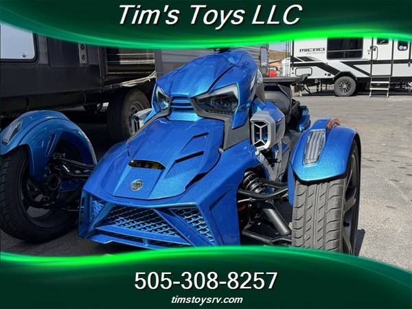 2019 Can-Am, Import USA — Foto 2 z 12