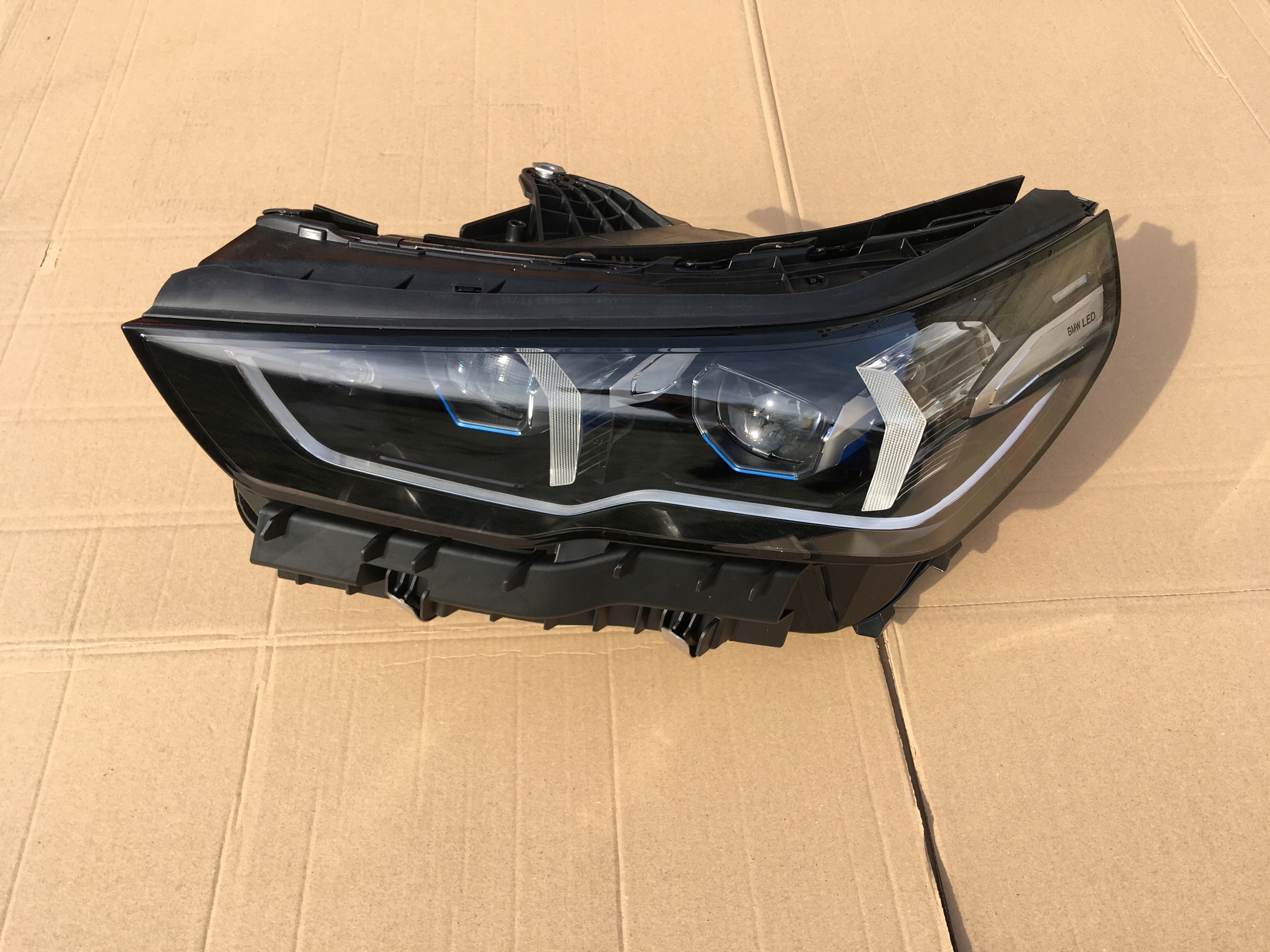 BMW 5 G60 G61 nová světlomet Led Laser přední blatník nárazník kapota - M5 G90 G91, Auf Lager in der EU — Foto 1