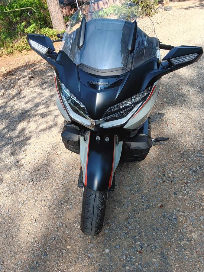 2021 Honda, gold, Import USA — Foto 3 z 3