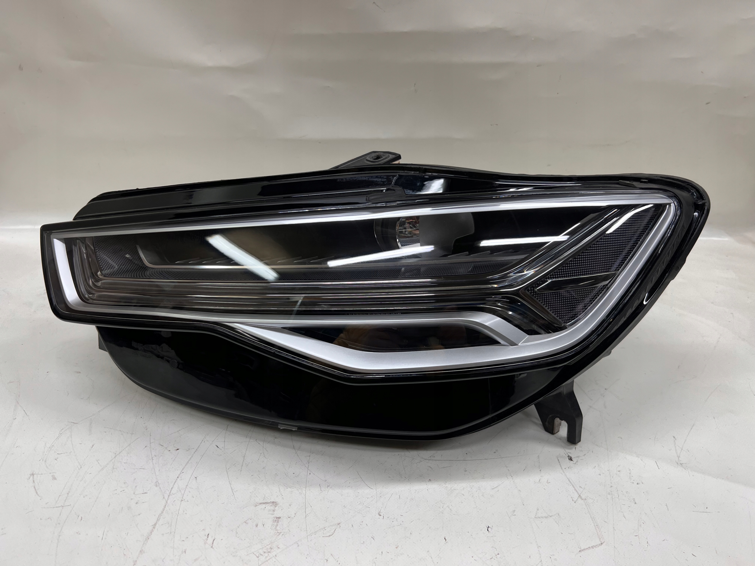 Audi A6 C7 facelift světlomet FULL LED Matrix levá 4g0941035, Auf Lager in der EU — Foto 1